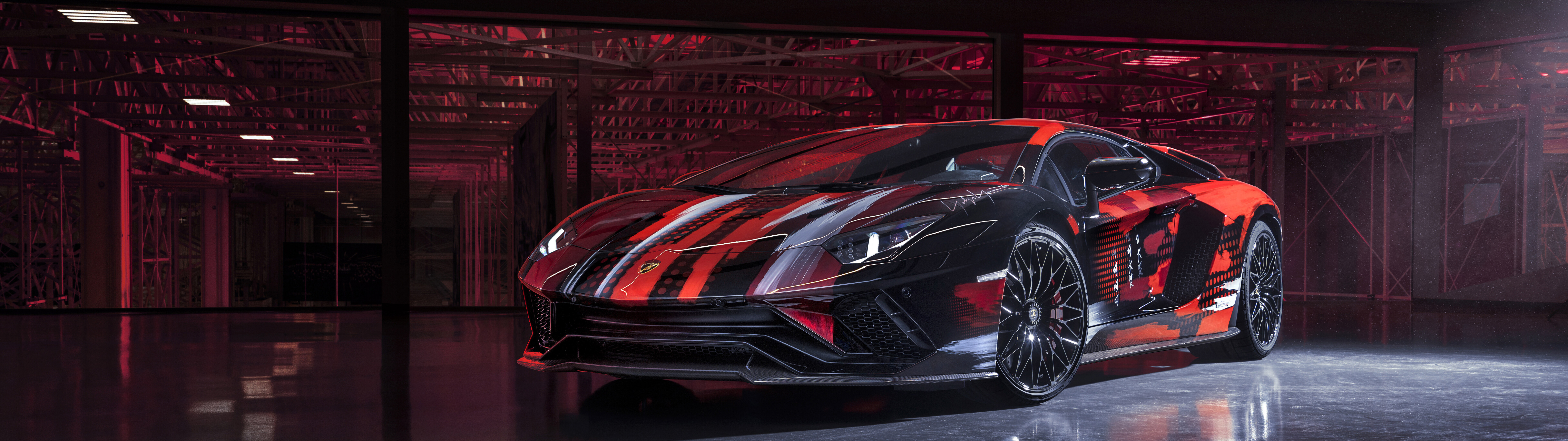 Une Lamborghini Aventador S, supercar élégante et performante, dotée d’une carrosserie aérodynamique au design audacieux et d’une finition luxueuse.