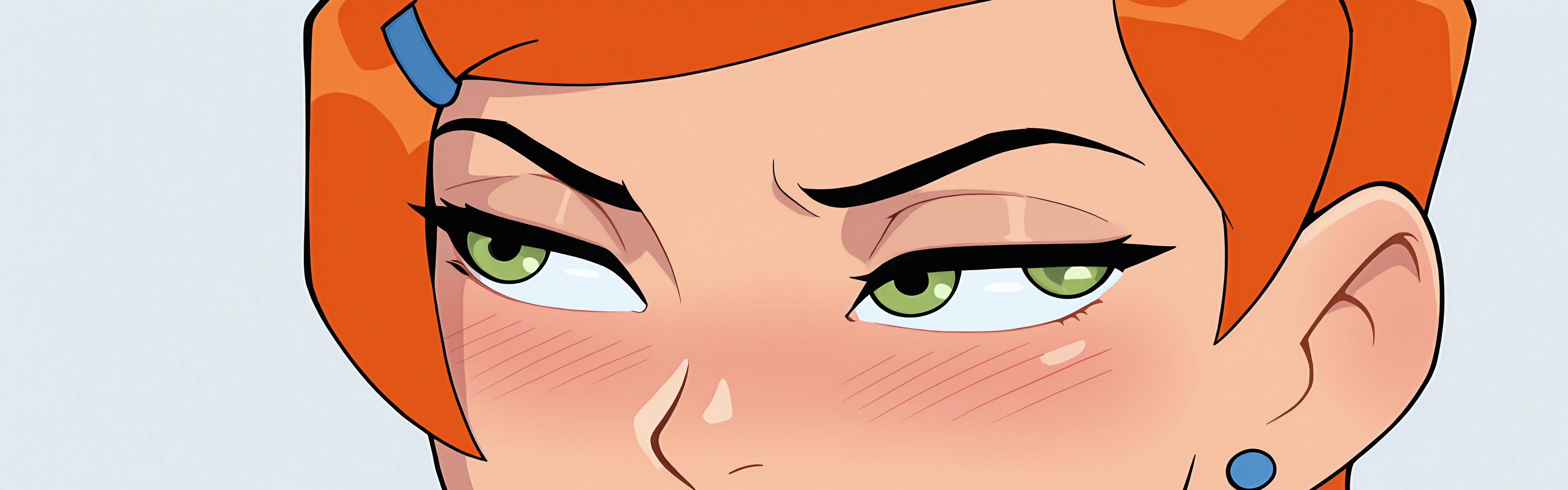 Une illustration numérique en gros plan de Gwen Tennyson, issue de la série Ben 10. Elle a les cheveux courts et orange, les yeux verts et porte une boucle d’oreille bleue. Elle regarde sur le côté avec une expression espiègle et un peu coquine, et elle mord légèrement sa lèvre.